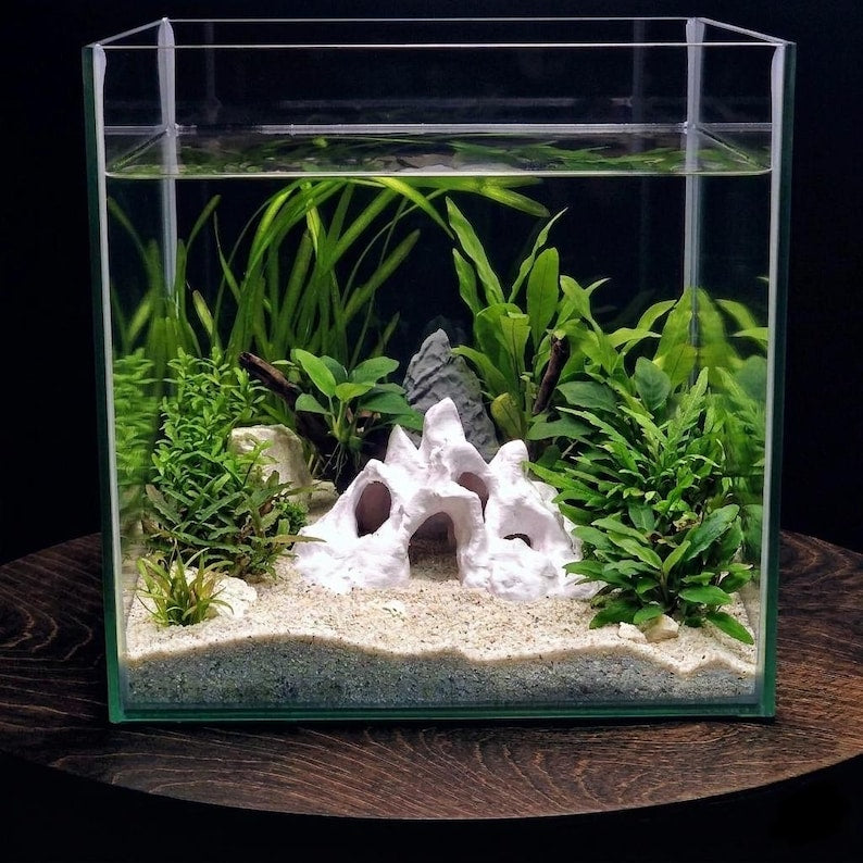 Hadals Rise Aquarium Terrarium Cave