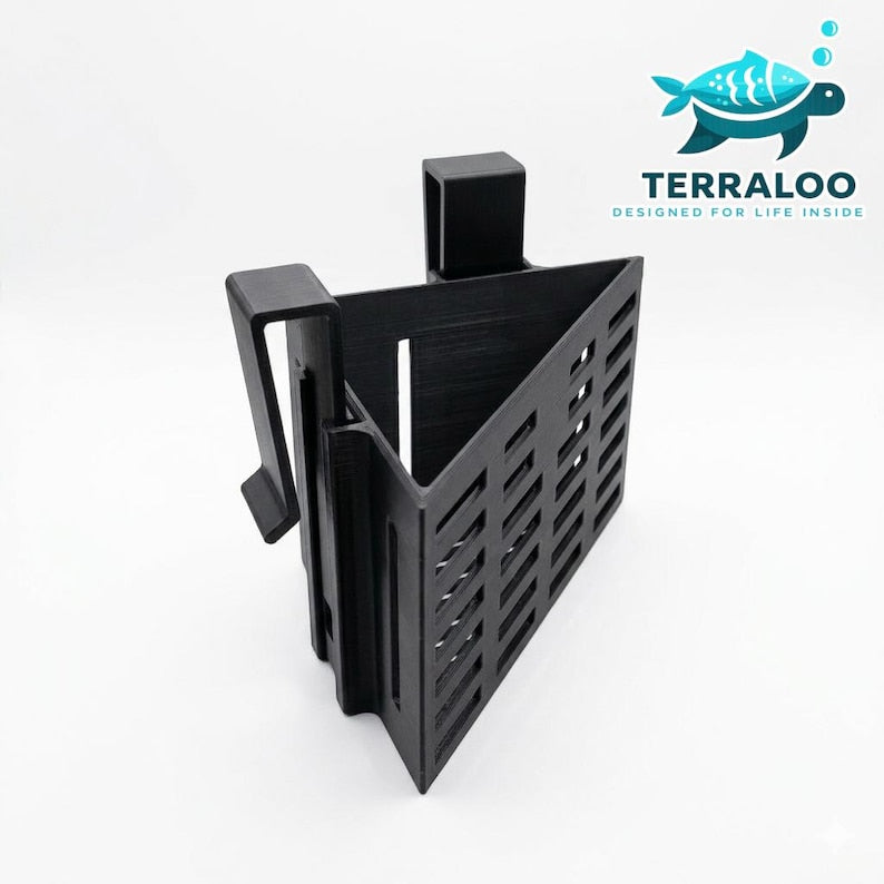 Planter box mounted on aquarium